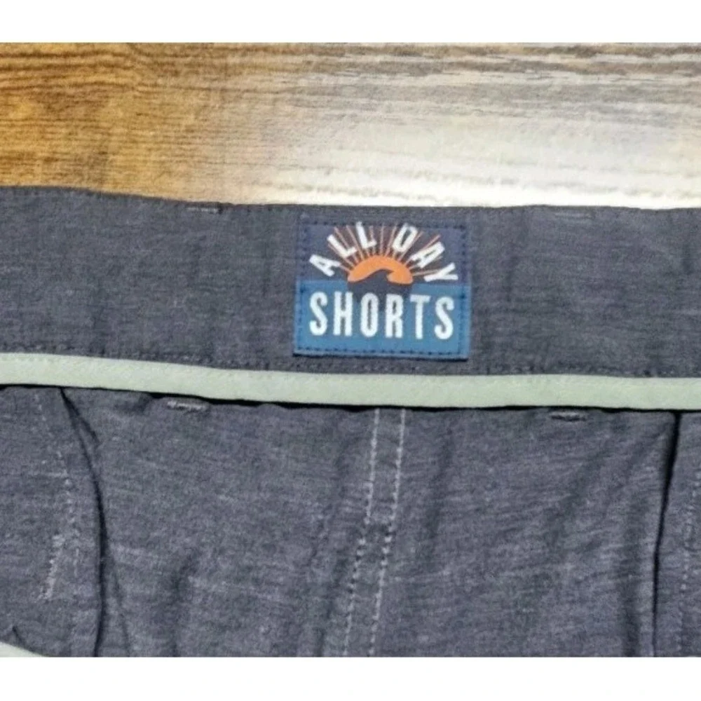 Faherty All Day Shorts Mens 38 Grey Hybrid Board Polyester Blend Draw Strings